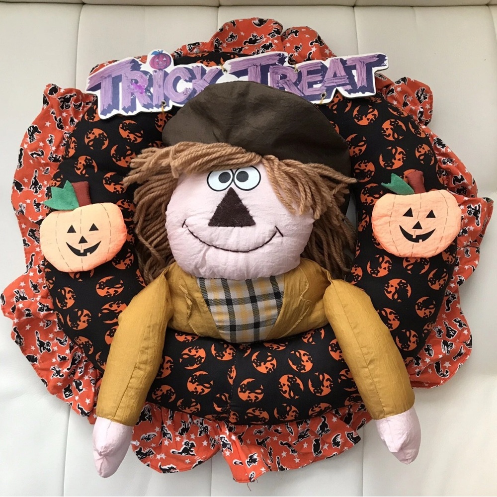 Halloween Scarecrow Door Wreath Trick or Treat Pumpkin Fall Decor 20 in